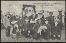 2136 Onafhankelijkheidsfeest. Het varkensvangen